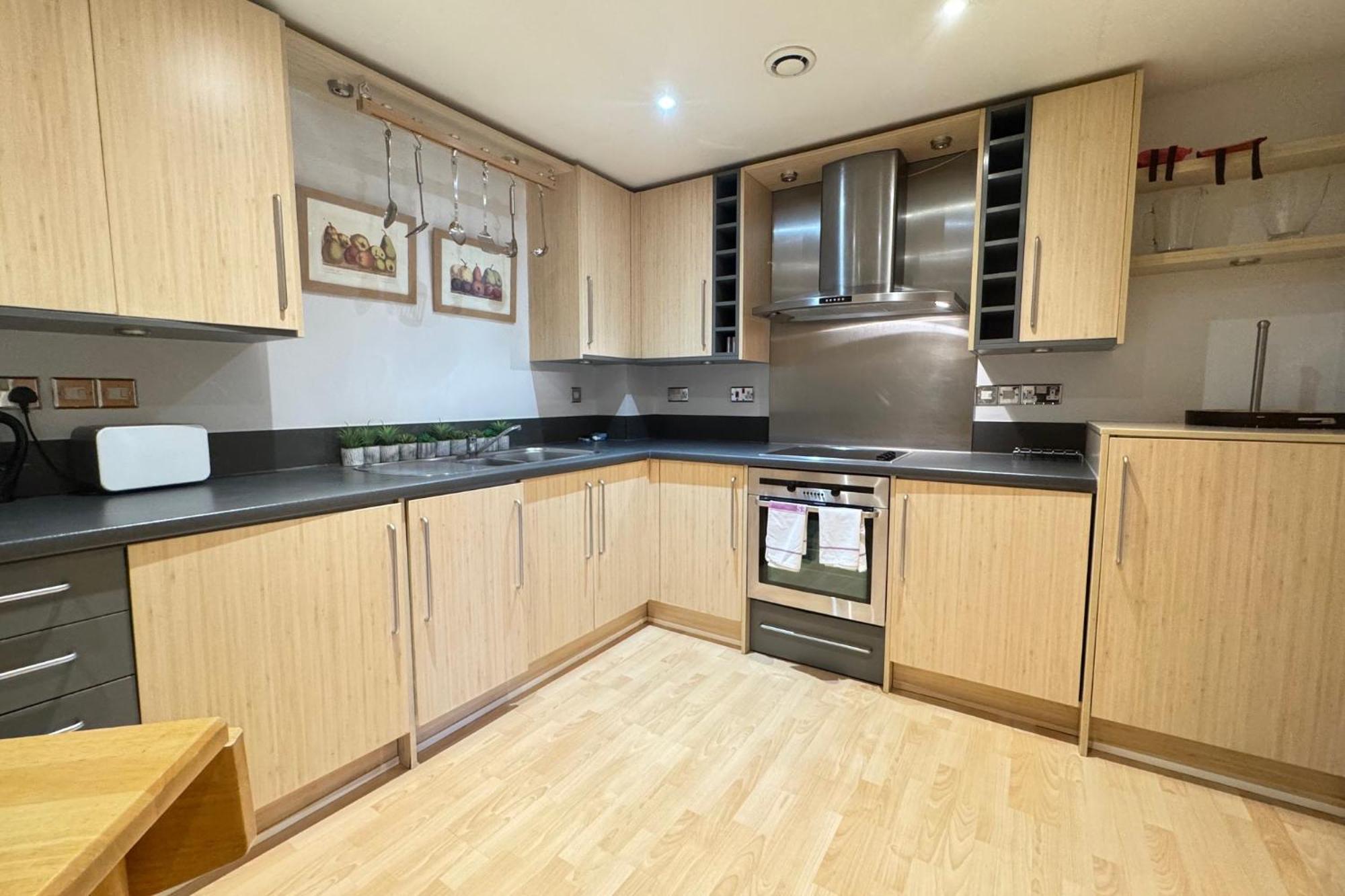 The Greenwich - Two Bedroom Apartment With Parking, Close To Ferry Terminals Southampton Dış mekan fotoğraf